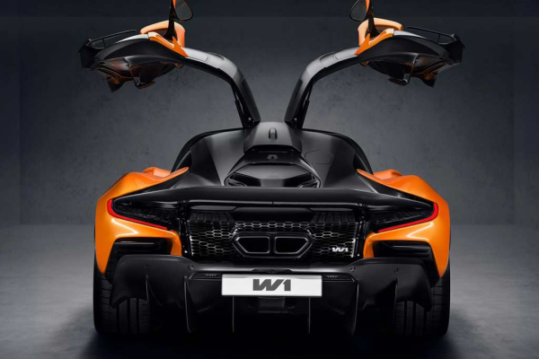 Гиперкар McLaren W1 стал самой мощной и быстрой дорожной моделью марки